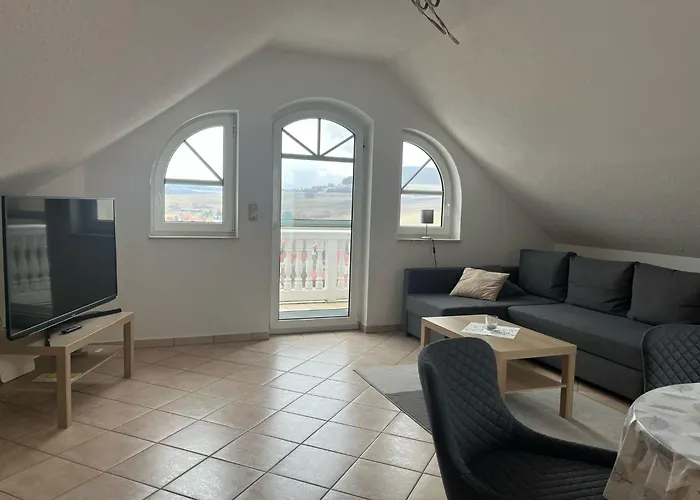 Ferienwohnung Rhoenpanorama Dg